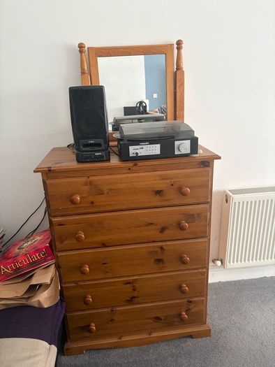 Chest of Drawers