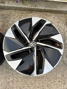 2022 VW id4 Alloys