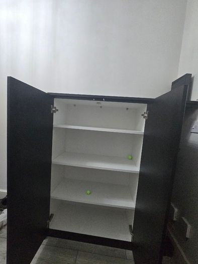 Shoe rack