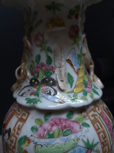 Pair of Vintage Chinese Hand Painted Porcelain Vases 23cm