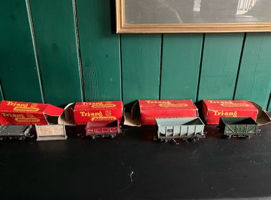 hornby train carriages