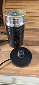 Nespresso Aeroccino 3 Milk Frother - Excellent Condition