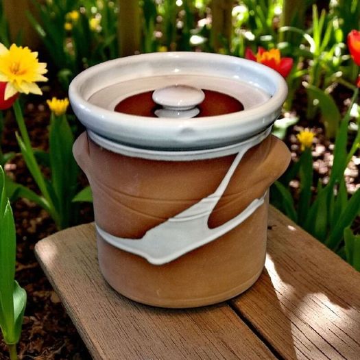 Stephen Pearce large canister
