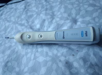 Braun Oral-B Triumph Professional Care electric toothbrush
