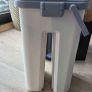 Flat mop and bucket set | 2 Mop Pads included Image 2