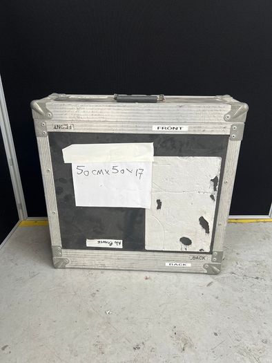 Flight case clear out pt.4