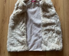 Girls warm jillet 10-11 years
