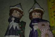 Vintage 1979 Sharp ltd. Set of 2 girls figurine holding flower 12.5 cm. tall