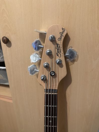Sterling 5 Bass