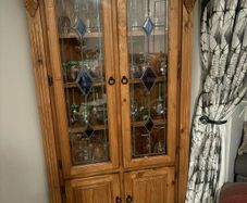 Pine corner unit
