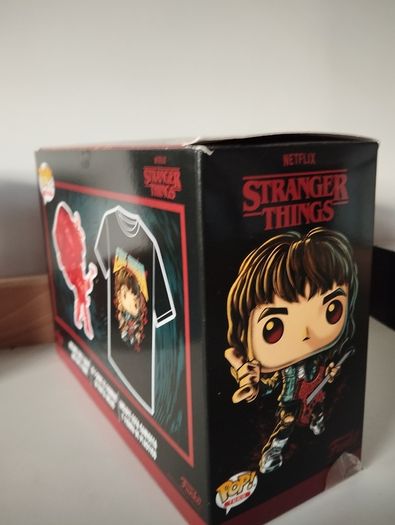 Stranger Things Collectors Bundle