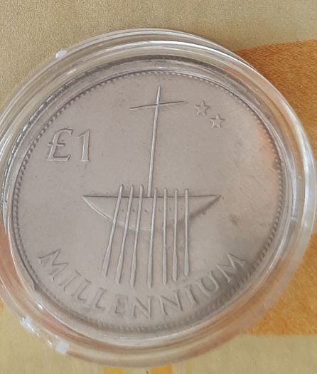1 Punt Millennium collectable coin in case