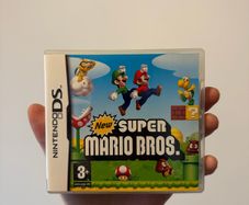 New Super Mario Bros DS - Complete in Box - Excellent Condition