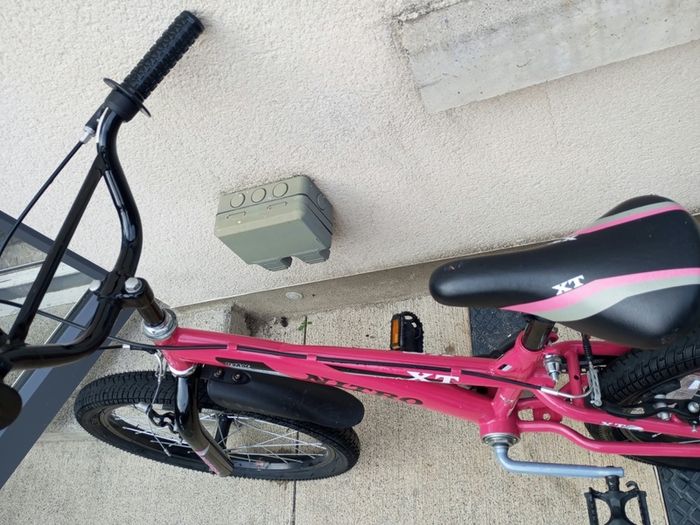 Kids nitro bike size 20 inch wheels