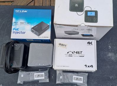 Bargain QUICK SALE Collection of Conference, 4k Splitter, Chrome Remote