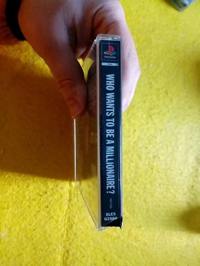 Who wants to be a millionaire? PlayStation1 Ps1 PlayStation 2 ps2 games Original