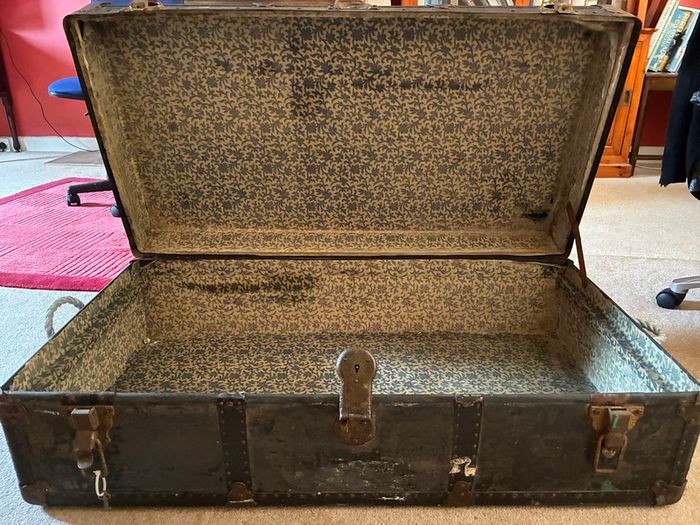 Vintage trunk