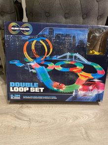 Glow racing tracks