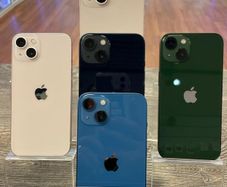 iPhone 13