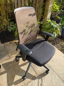 ergonomic office chair