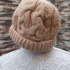 Aran Sweater Market fleece lined wool knit hat 100% wool Lining 100% polyester Great condition