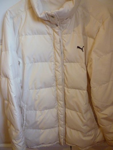 Jacket Puma Duck Feather Down Quilted Jacket. Cream. Hood detachable. Very good Condition.  Perfect Med,  Large Coat