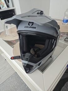 Course helmet