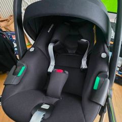 Maxi-Cosi Pebble 360 Car Seat