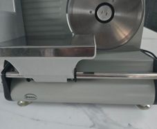 Electric meat slicer