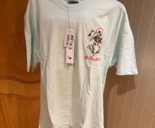 Men's large t shirt