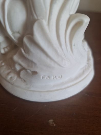 vintage resin cherub . . italian
