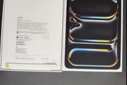 ipad Pro 11-inch 256GB (M5 IRISH STOCK) Brand New Sealed 1 year Apple warranty RECEIPT