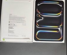 ipad Pro 11-inch 256GB (M5 IRISH STOCK) Brand New Sealed 1 year Apple warranty RECEIPT