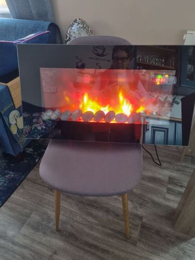 Electric fire. Aspen wall mounted electric fire Now Reduced to thirty euro