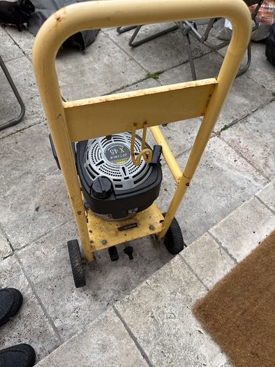 Petrol power washer