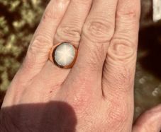 Gold ring (22k) with large natural Star sapphire.