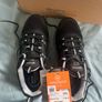 Regatta waterproof black runners Image 4
