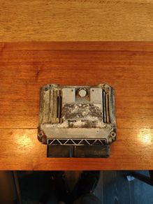 Saab 93 1.9ttid Ecu 0281015212