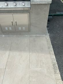 Porcelain patio tile