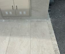 Porcelain patio tile