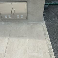 Porcelain patio tile