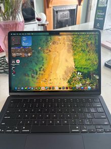 Apple MacBook Air 2025 |13.6/M4/16GB/512G SSD