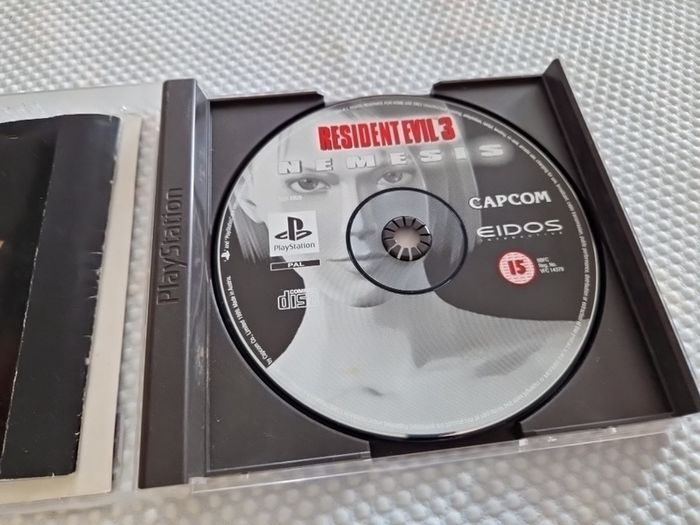 Resident Evil 3 PlayStation1 Ps1 PlayStation2 Ps2 Games Original