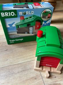 Brio Train Garage