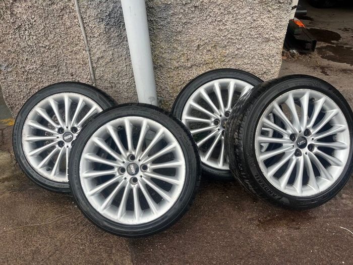 Alloy wheels