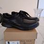 42.5 (8.5) NEW Clarks Lether School Shoes Wide (G) Image 3