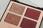 Charlotte Tilbury Mesmerizing Maroon Eyeshadow Palette