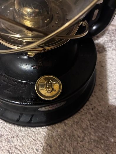 Modern hurricane paraffin lamp
