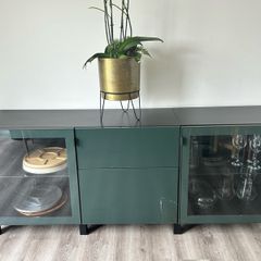 Storage combination with drawers