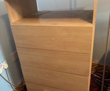 Light Oak- effect wooden Chest of 4 drawers